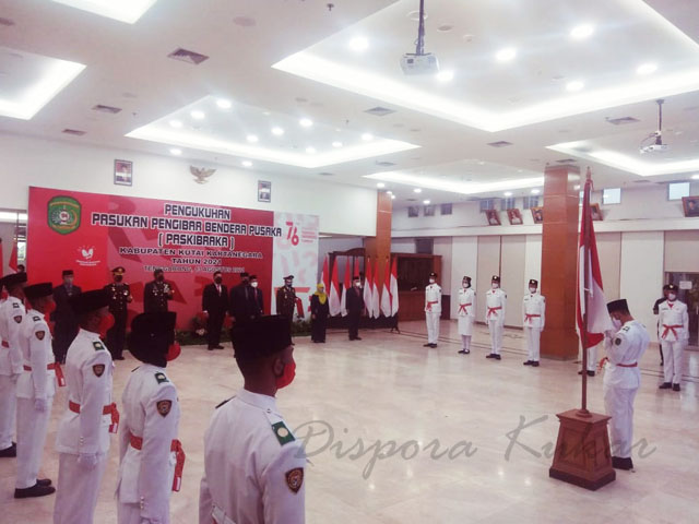 Anggota Paskibraka Kukar yang Telah Dikukuhkan Bupati Edi Damansyah